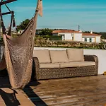Sunrise - Retreat With Pool By