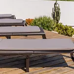 Sunrise - Retreat With Pool By