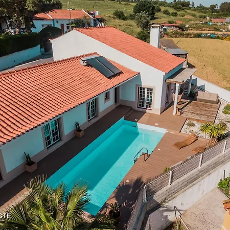 Sunrise - Retreat With Pool By ヴィラ エリセイラ