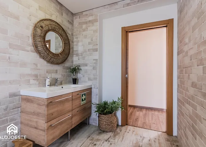 Sunrise - Retreat With Pool By * エリセイラ