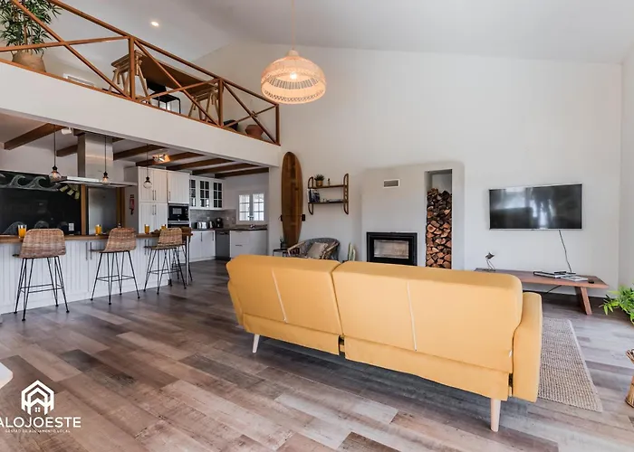 Sunrise - Retreat With Pool By * エリセイラ