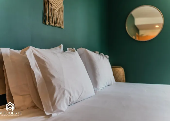 Sunrise - Retreat With Pool By