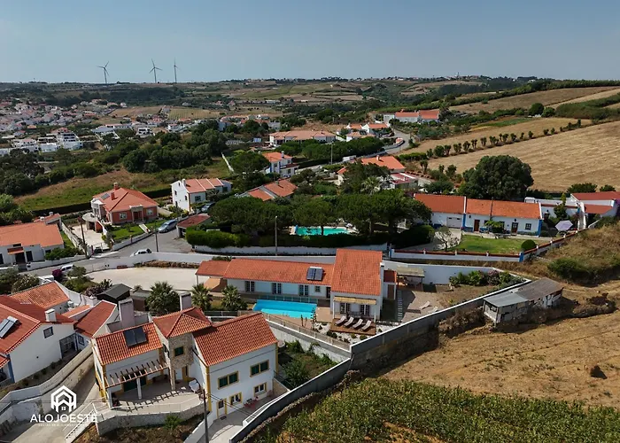 Sunrise - Retreat With Pool By * エリセイラ