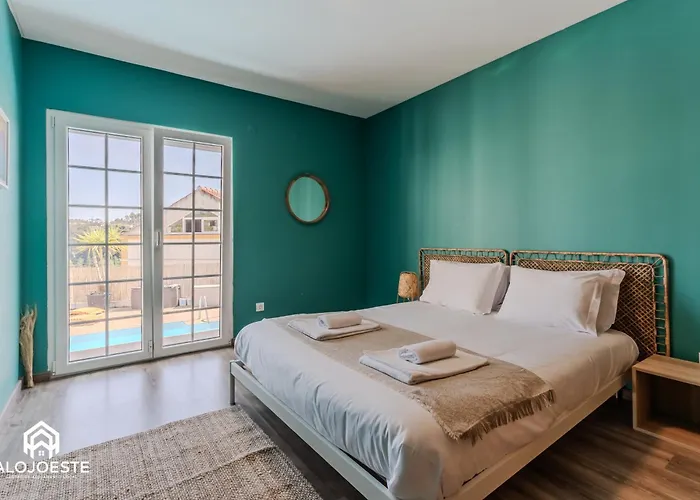 Sunrise - Retreat With Pool By *