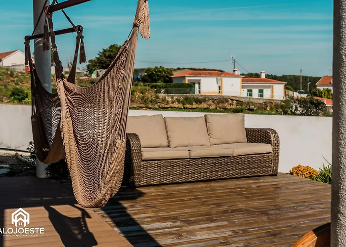 Sunrise - Retreat With Pool By